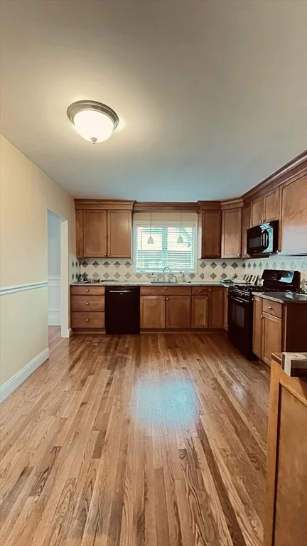 4 bed, 1 bath apartment for rent at 21 Lawrence Ln Unit 0, Belmont — photo 2 of 13