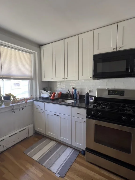 2 bed, 1 bath apartment for rent at 21 Leonard Rd Unit 2, Melrose — photo 1 of 9