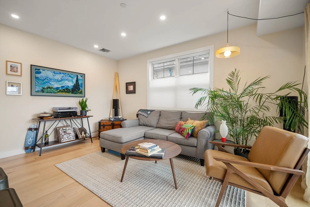 2 bed, 2 bath apartment for rent at 21 Lexington St Unit 304, Boston — photo 11 of 25