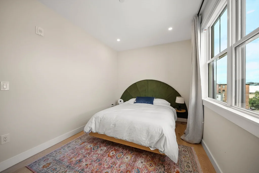2 bed, 2 bath apartment for rent at 21 Lexington St Unit 304, Boston — photo 17 of 25