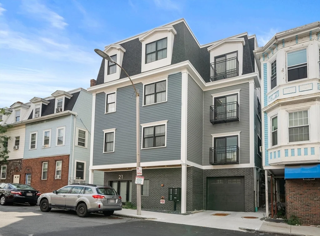 2 bed, 2 bath apartment for rent at 21 Lexington St Unit 304, Boston