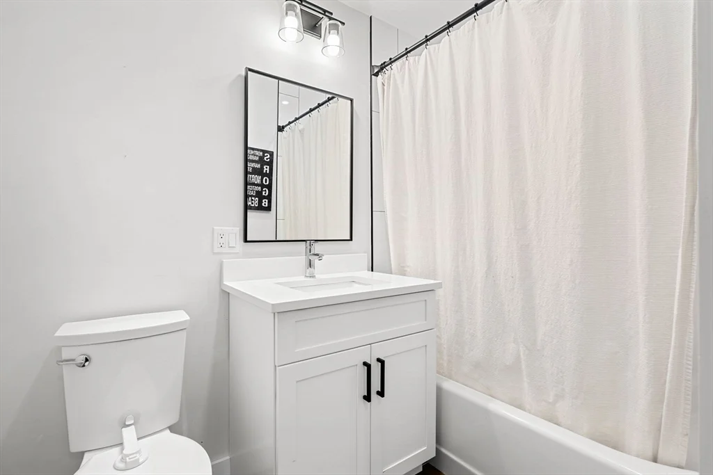 2 bed, 2 bath apartment for rent at 21 Lexington Unit 2, East Boston — photo 13 of 17