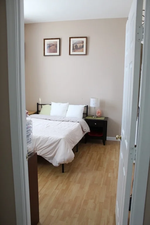 1 bed, 1 bath apartment for rent at 21 Linden St Unit 203, Quincy — photo 3 of 9