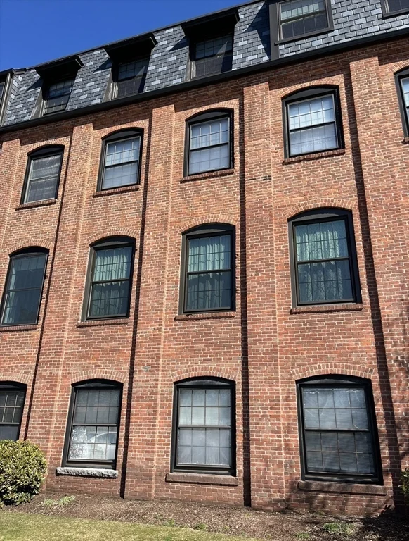 1 bed, 1 bath apartment for rent at 21 Linden St Unit 203, Quincy — photo 9 of 9