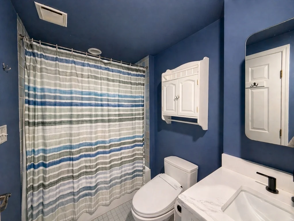 1 bed, 1 bath apartment for rent at 21 Linden St Unit 416, Wollaston — photo 7 of 11