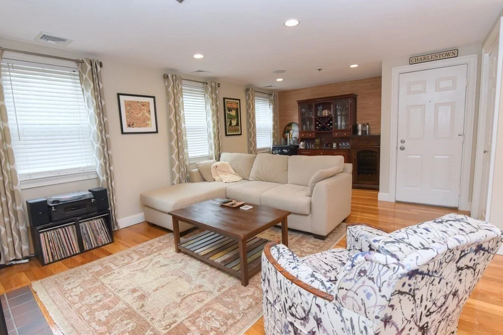 1 bed, 1 bath apartment for rent at 21 Main Unit D, Charlestown — photo 5 of 19