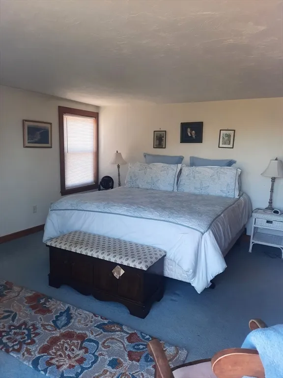 6 bed, 2 bath apartment for rent at 21 Manchester St Unit 21, Scituate — photo 5 of 11