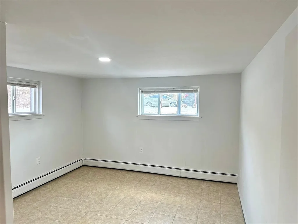 2 bed, 1 bath apartment for rent at 21 Maplewood St Unit B, West Roxbury — photo 7 of 10
