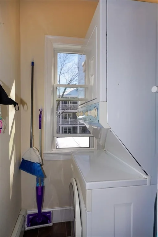 2 bed, 1 bath apartment for rent at 21 Marion Rd Unit 1, Belmont — photo 14 of 17