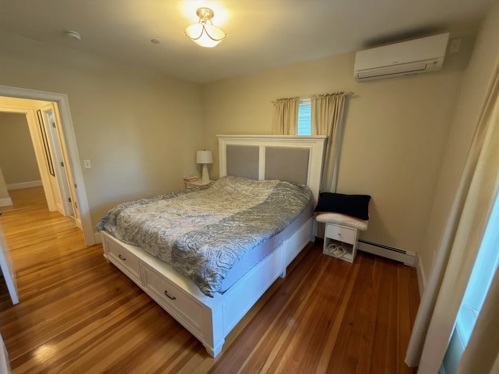 2 bed, 1 bath apartment for rent at 21 Marion Rd Unit 1, Belmont — photo 8 of 17