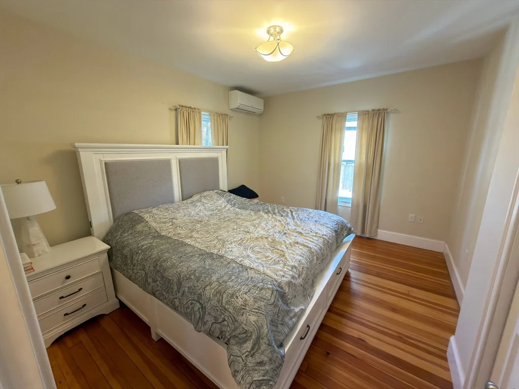 2 bed, 1 bath apartment for rent at 21 Marion Rd Unit 1, Belmont — photo 7 of 17