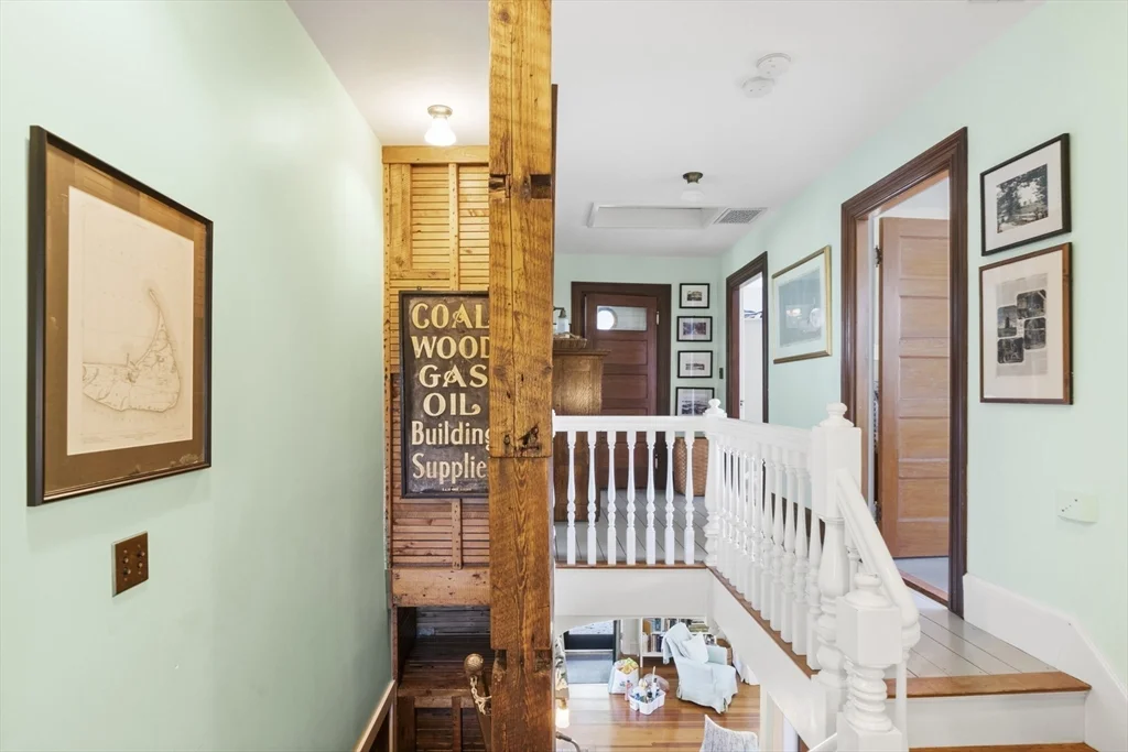 4 bed, 4+ bath apartment for rent at 21 Mckinley, Nantucket — photo 15 of 27