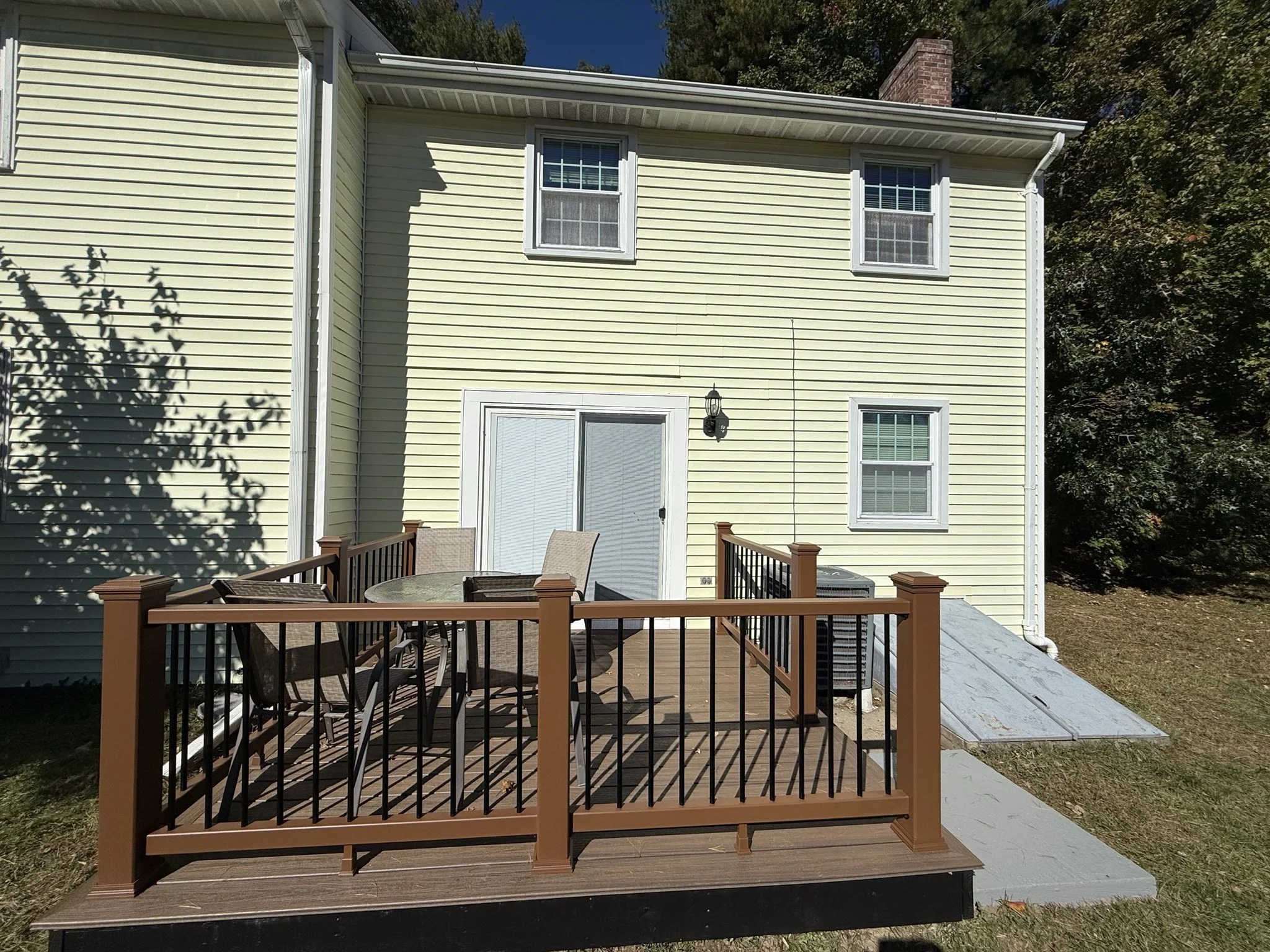 3 bed, 1 bath apartment for rent at 21 Meadowbrook Ln Unit 21, Easton — photo 2 of 33