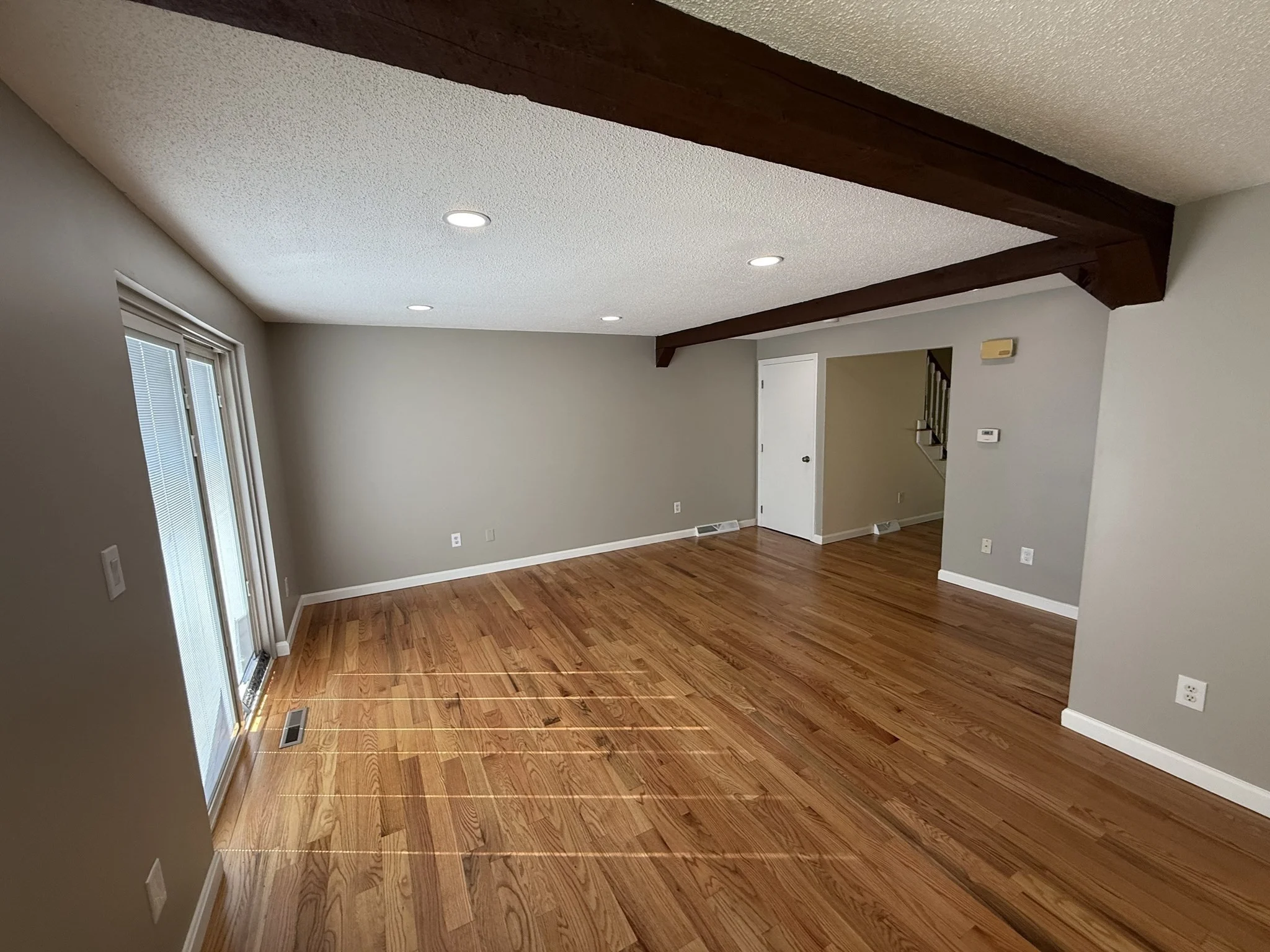 3 bed, 1 bath apartment for rent at 21 Meadowbrook Ln Unit 21, Easton — photo 5 of 33