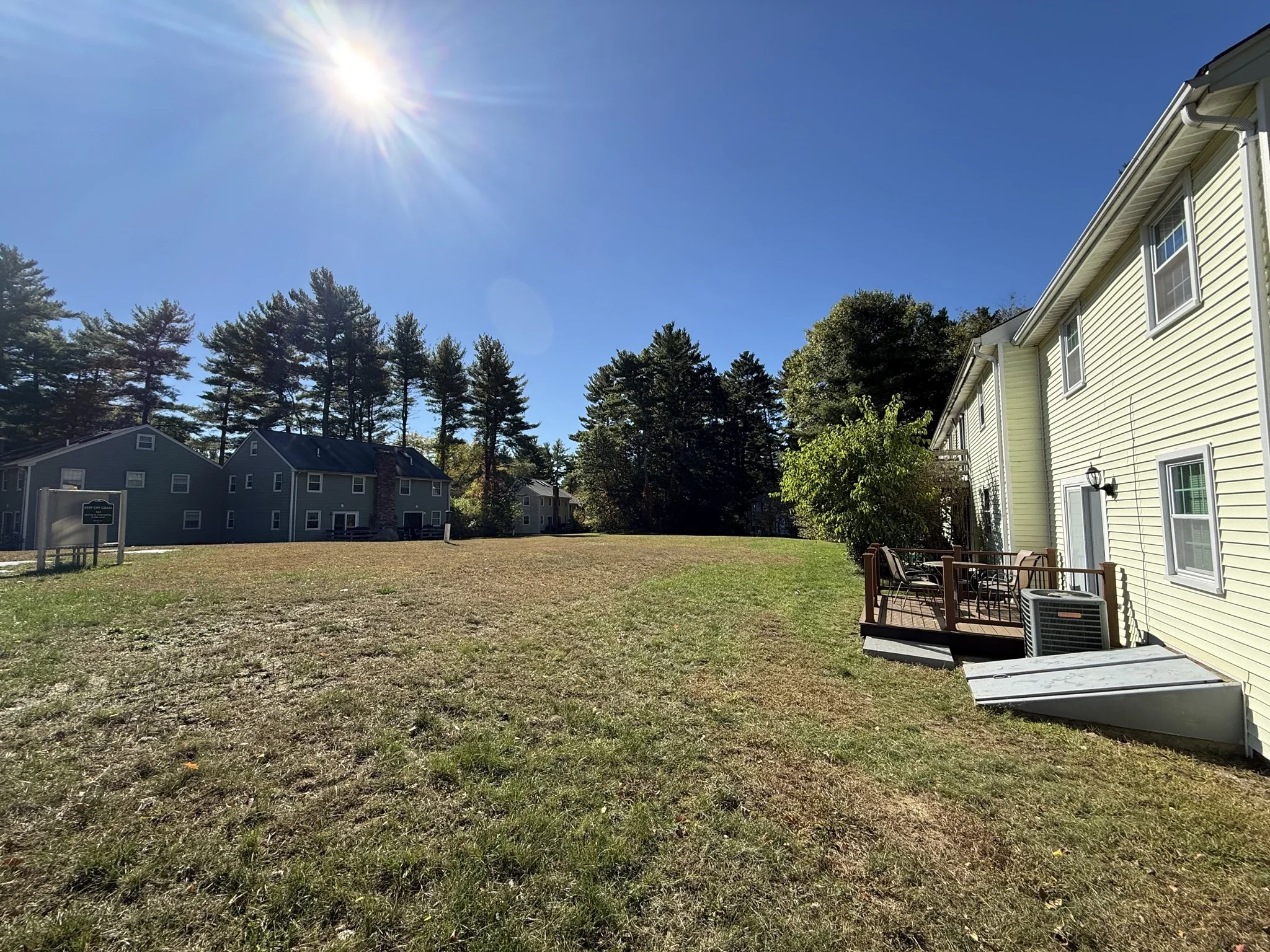 3 bed, 1 bath apartment for rent at 21 Meadowbrook Ln Unit 21, Easton — photo 31 of 33