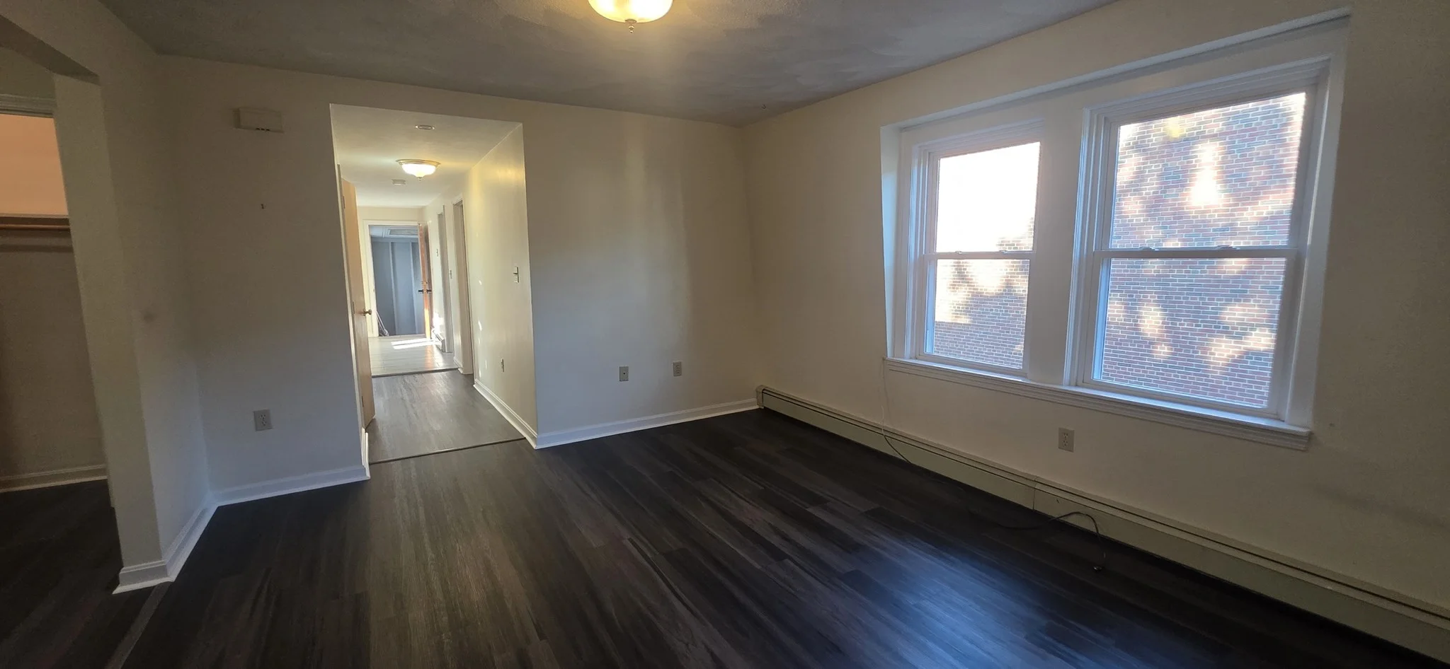 3 bed, 1 bath apartment for rent at 21 Mellen Unit 3, Baldwin — photo 4 of 7