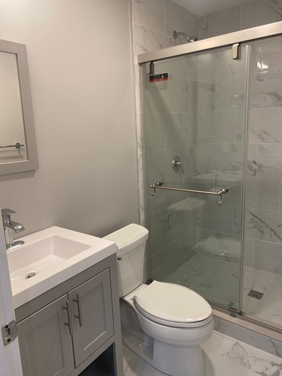 4 bed, 2 bath apartment for rent at 21 Mount Vernon St Unit 3, Dorchester — photo 8 of 9