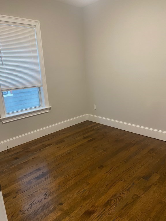 4 bed, 2 bath apartment for rent at 21 Mount Vernon St Unit 3, Dorchester — photo 7 of 9