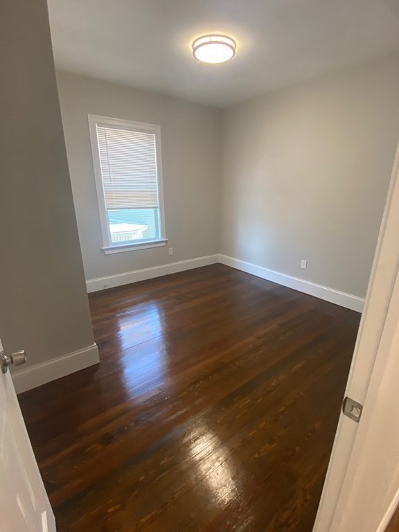 4 bed, 2 bath apartment for rent at 21 Mount Vernon St Unit 3, Dorchester — photo 6 of 9