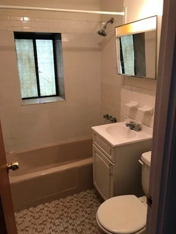 2 bed, 1 bath apartment for rent at 21 Myrtle St Unit 5, Malden — photo 4 of 13
