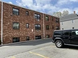 2 bed, 1 bath apartment for rent at 21 Myrtle St Unit 5, Malden — photo 11 of 13