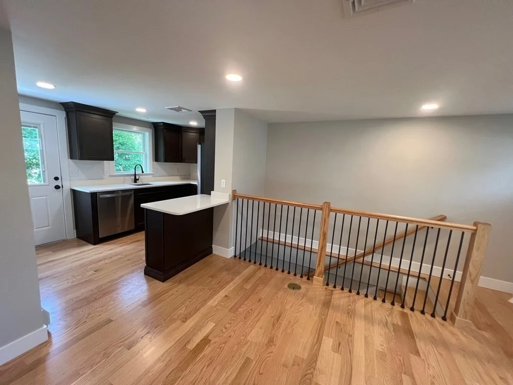 3 bed, 2 bath apartment for rent at 21 Neillian Way Unit 21, Bedford — photo 5 of 23