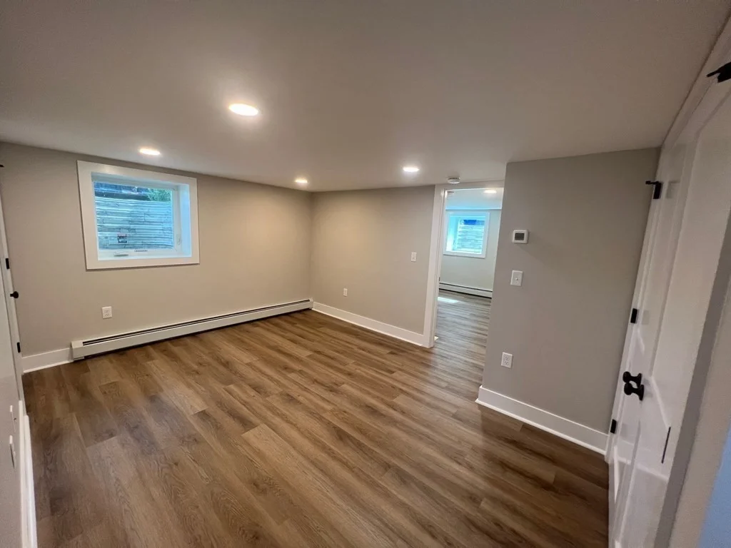 3 bed, 2 bath apartment for rent at 21 Neillian Way Unit 21, Bedford — photo 16 of 23