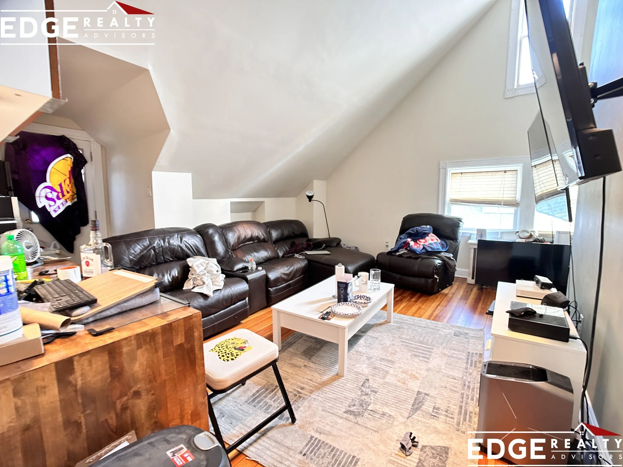 3 bed, 2 bath apartment for rent at 21 Newcastle Rd Unit N/A, Brighton — photo 10 of 13