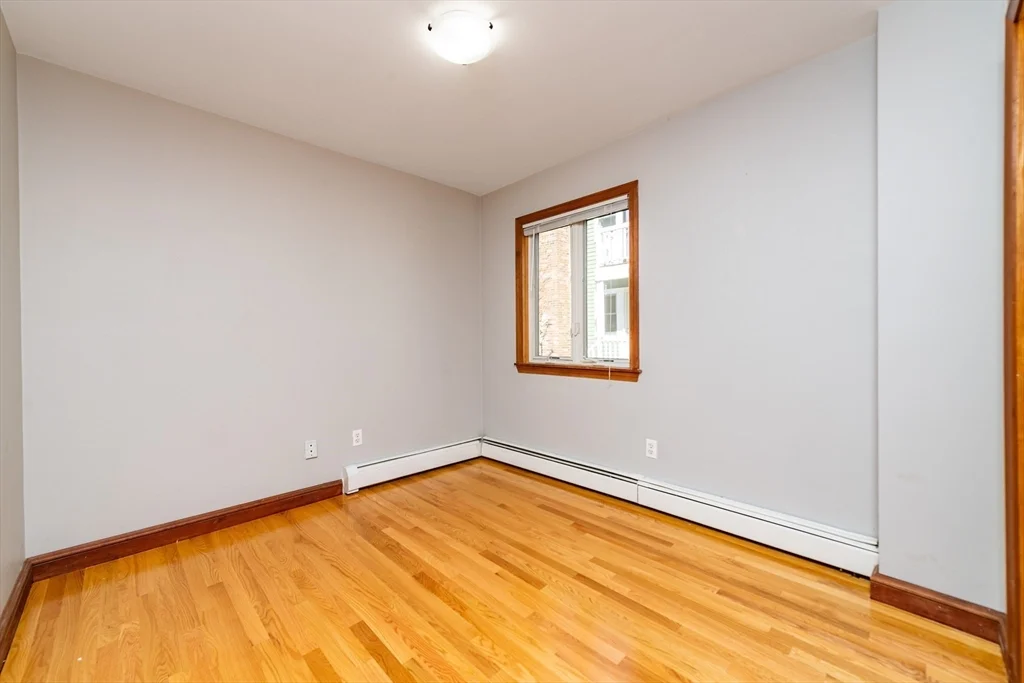 3 bed, 2 bath apartment for rent at 21 Orchard Unit 1, Jamaica Plain — photo 14 of 18
