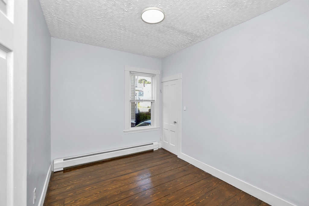 2 bed, 1 bath apartment for rent at 21 Page St Unit 1, West — photo 18 of 21