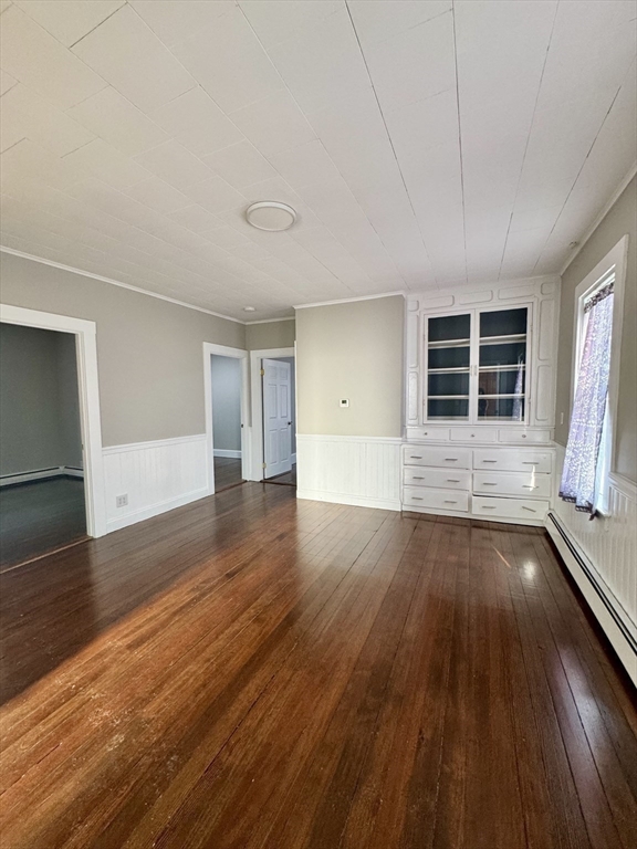 2 bed, 1 bath apartment for rent at 21 Page St Unit 2, West — photo 10 of 29