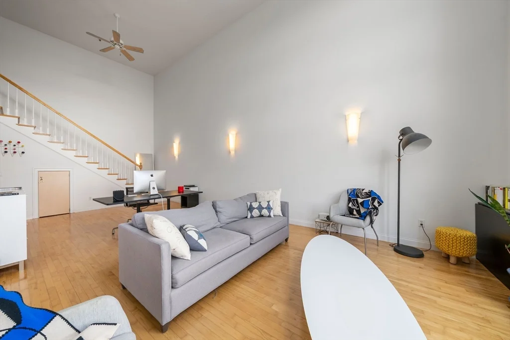 1 bed, 1 bath apartment for rent at 21 Park St Unit 5, Union Square — photo 14 of 32
