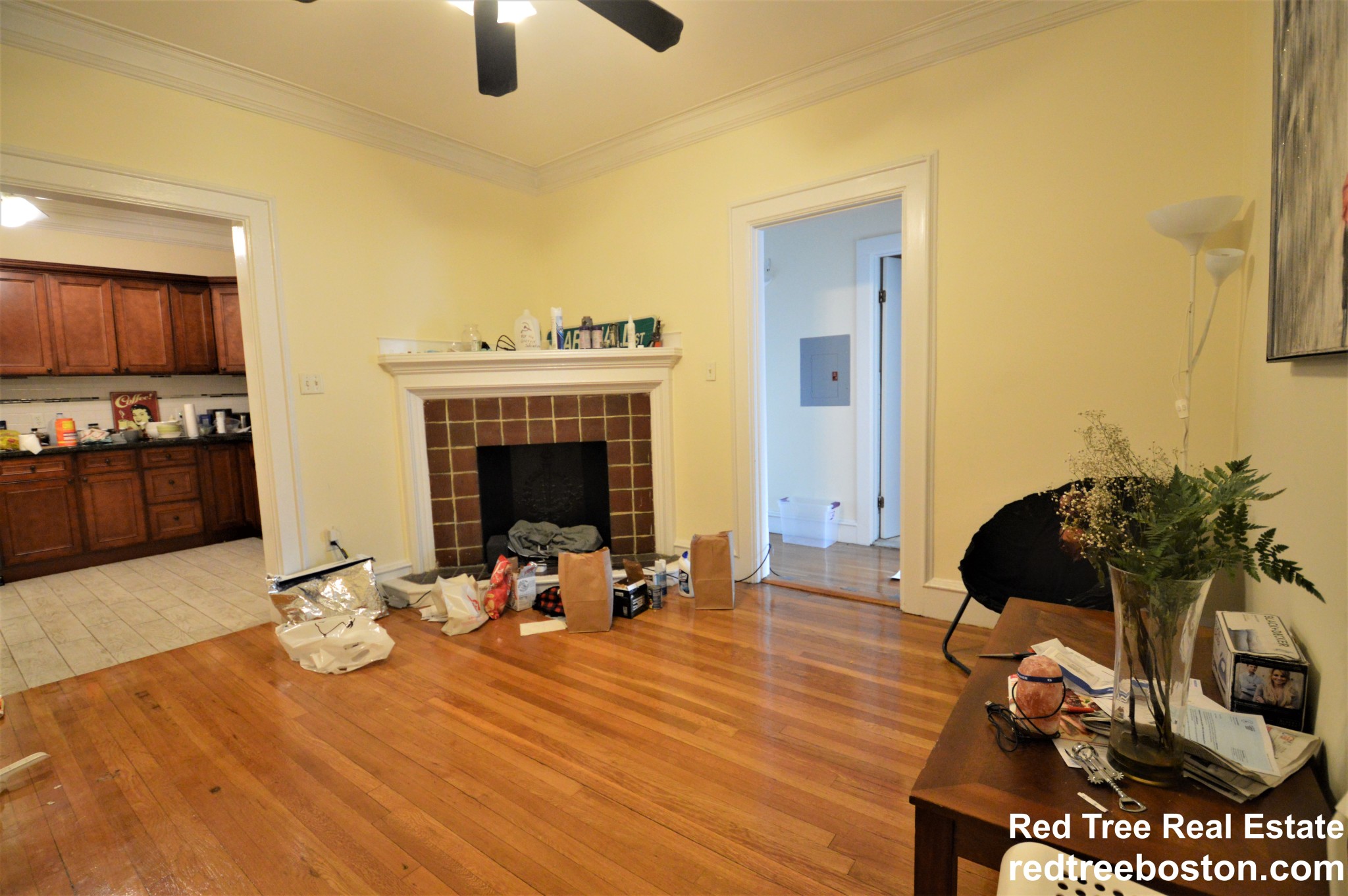 4 bed, 2 bath apartment for rent at 21 Park Vale Ave Unit 11, Allston — photo 11 of 24