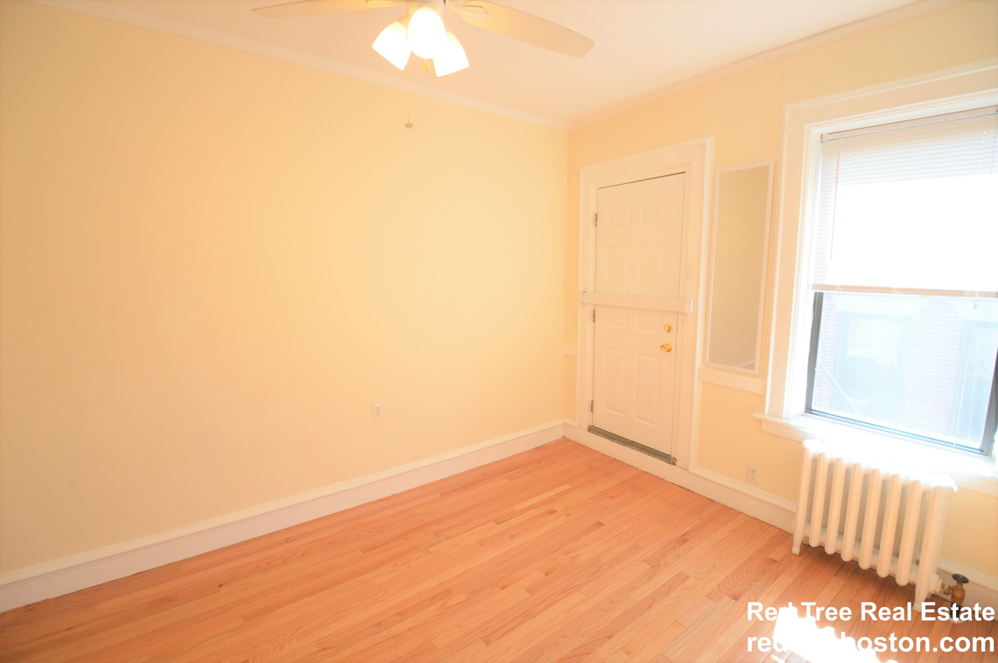 4 bed, 2 bath apartment for rent at 21 Park Vale Ave Unit 11, Allston — photo 7 of 24