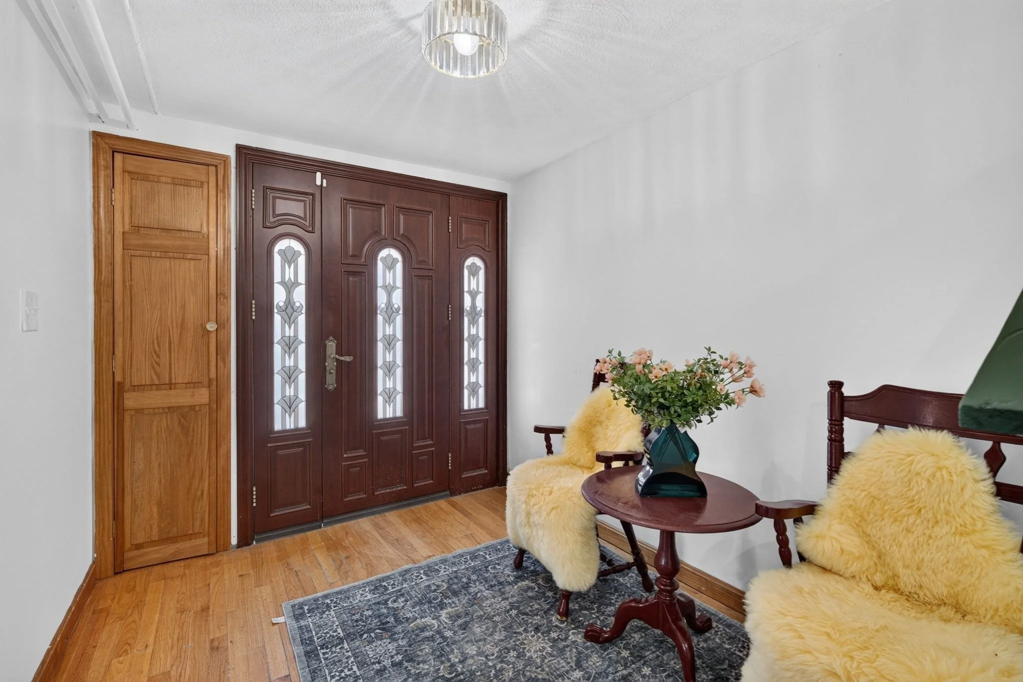6 bed, 3 bath apartment for rent at 21 Parker St Unit 0, Charlestown — photo 7 of 41