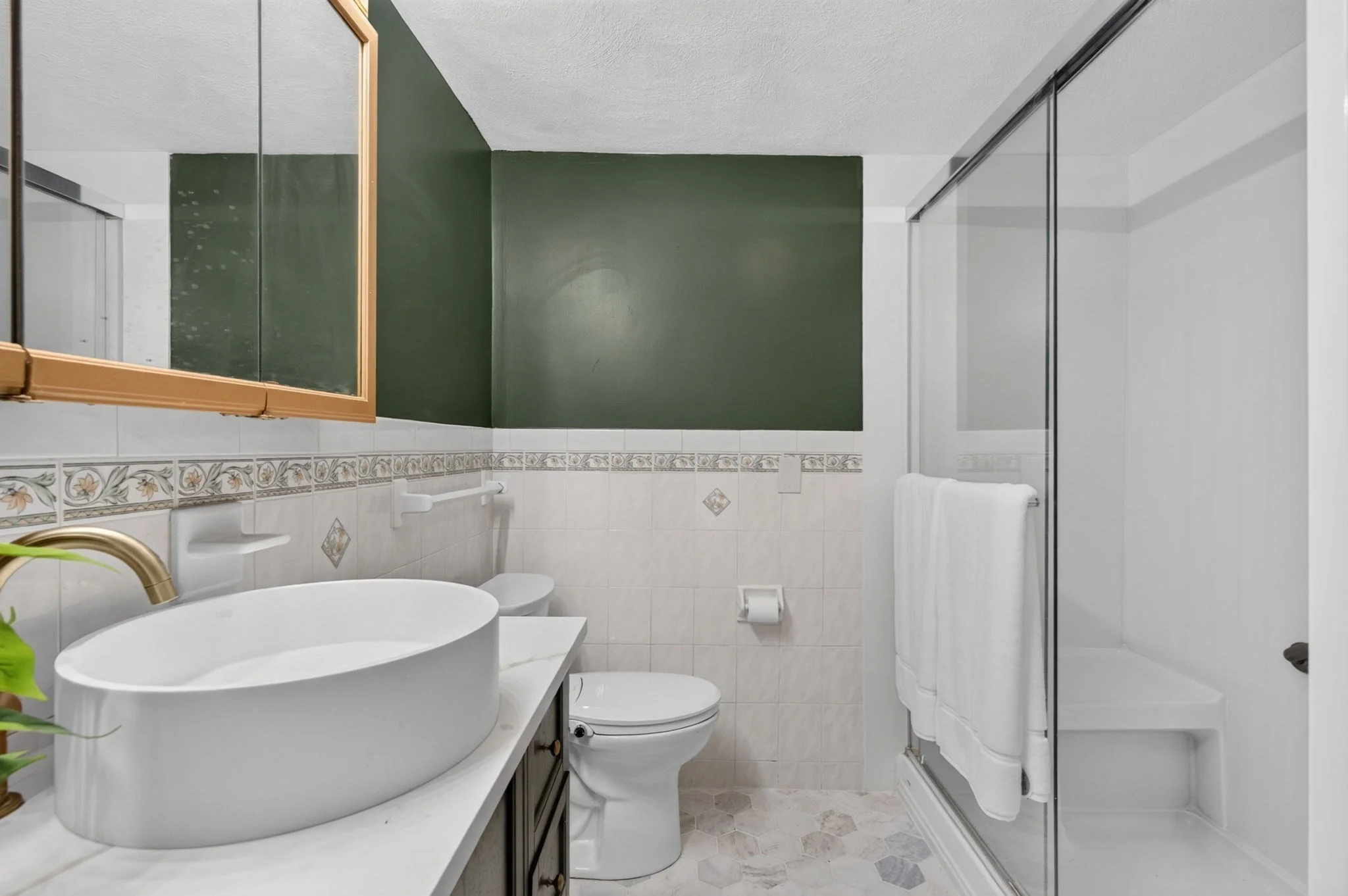 6 bed, 3 bath apartment for rent at 21 Parker St Unit 0, Charlestown — photo 34 of 41