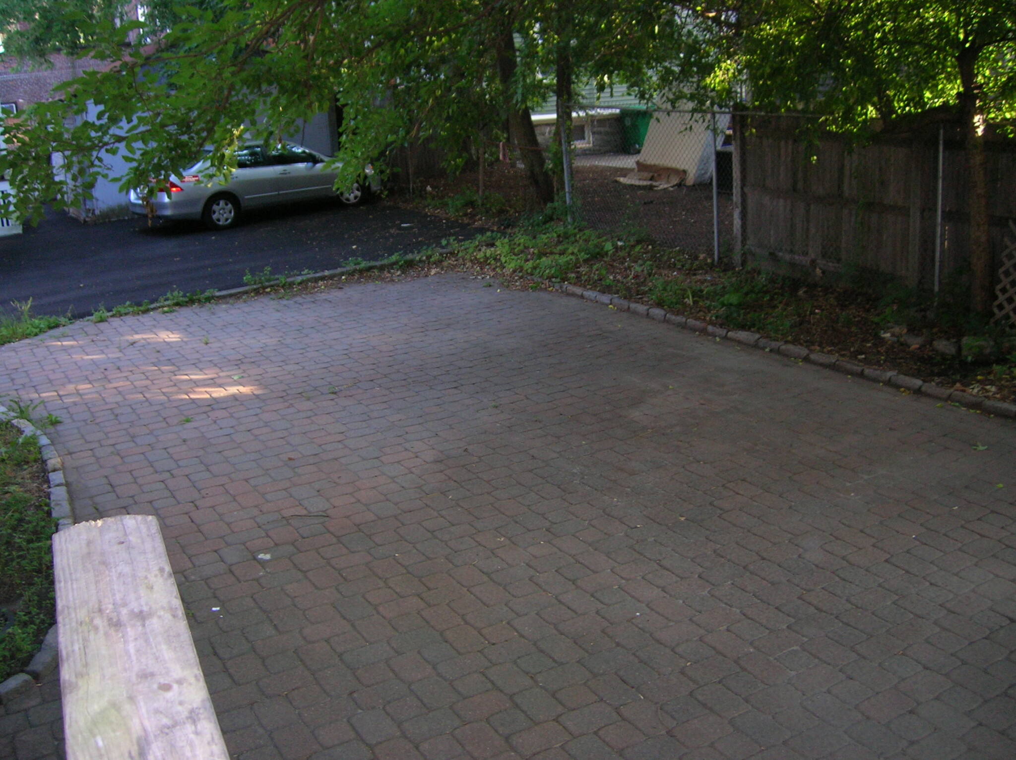 4 bed, 2 bath apartment for rent at 21 Peabody St Unit 2, Newton Corner — photo 9 of 9