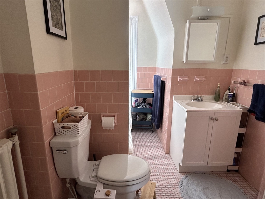 2 bed, 1 bath apartment for rent at 21 Pearson Ave Unit 3, Somerville — photo 12 of 12