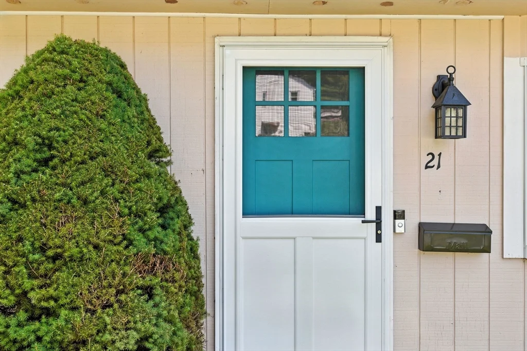 3 bed, 1 bath apartment for rent at 21 Petipas Ln Unit 21, Randolph — photo 7 of 7
