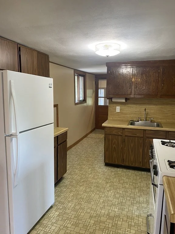 1 bed, 1 bath apartment for rent at 21 Plainfield Ave Unit 2, Shrewsbury — photo 3 of 12