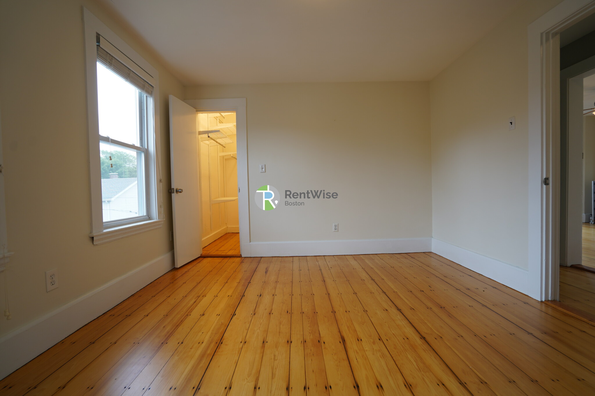 3 bed, 1 bath apartment for rent at 21 Plainfield St Unit 3, Jamaica Plain — photo 25 of 31