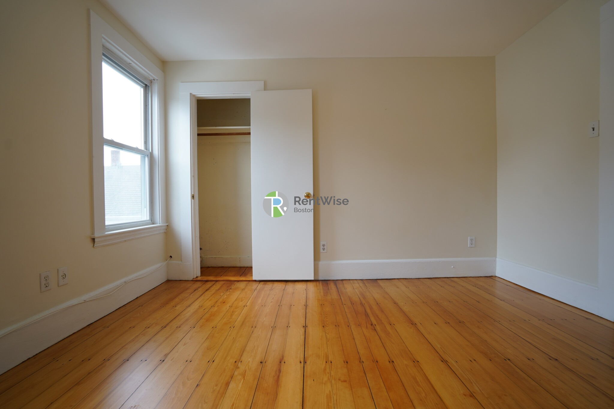 3 bed, 1 bath apartment for rent at 21 Plainfield St Unit 3, Jamaica Plain — photo 20 of 31