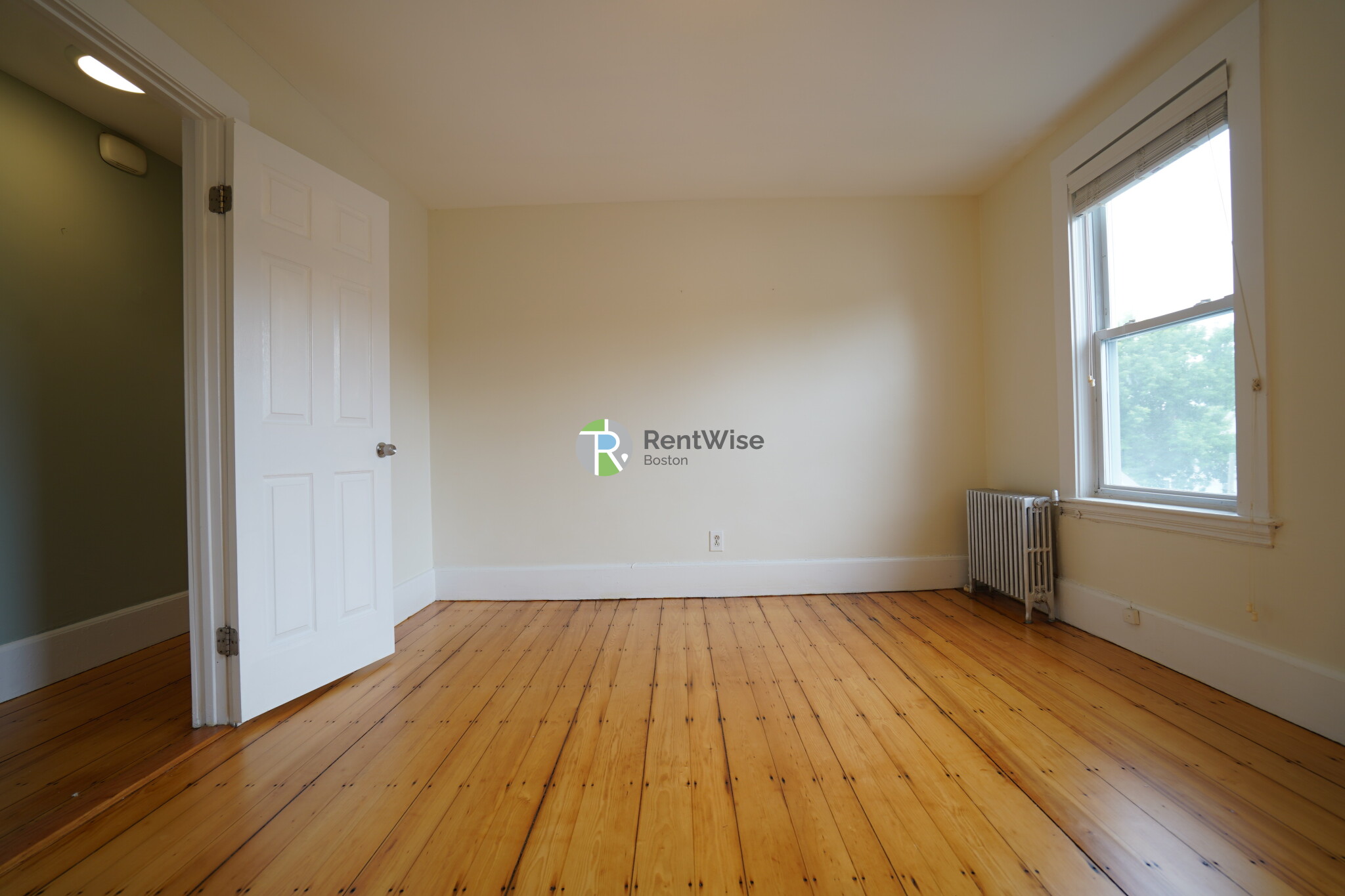 3 bed, 1 bath apartment for rent at 21 Plainfield St Unit 3, Jamaica Plain — photo 26 of 31
