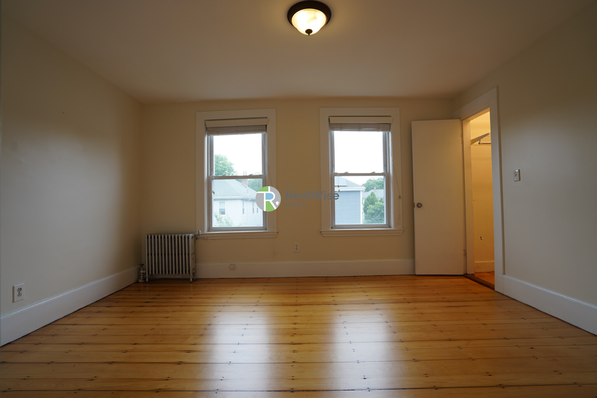 3 bed, 1 bath apartment for rent at 21 Plainfield St Unit 3, Jamaica Plain — photo 24 of 31