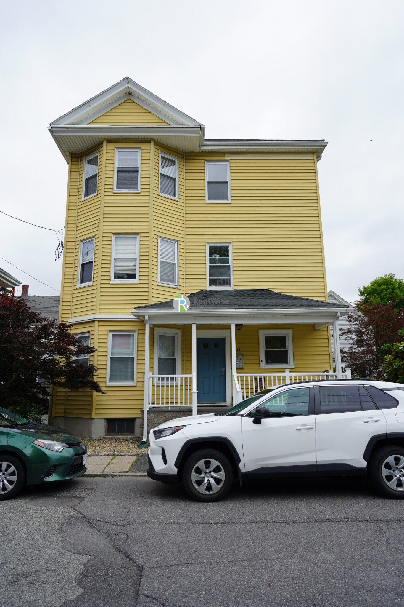 3 bed, 1 bath apartment for rent at 21 Plainfield St Unit 3, Jamaica Plain — photo 27 of 31
