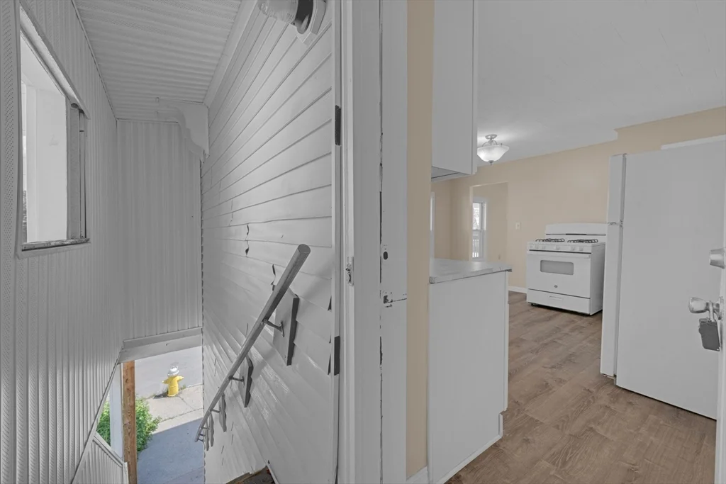 3 bed, 1 bath apartment for rent at 21 Pleasant St Unit 25, Southbridge — photo 19 of 22
