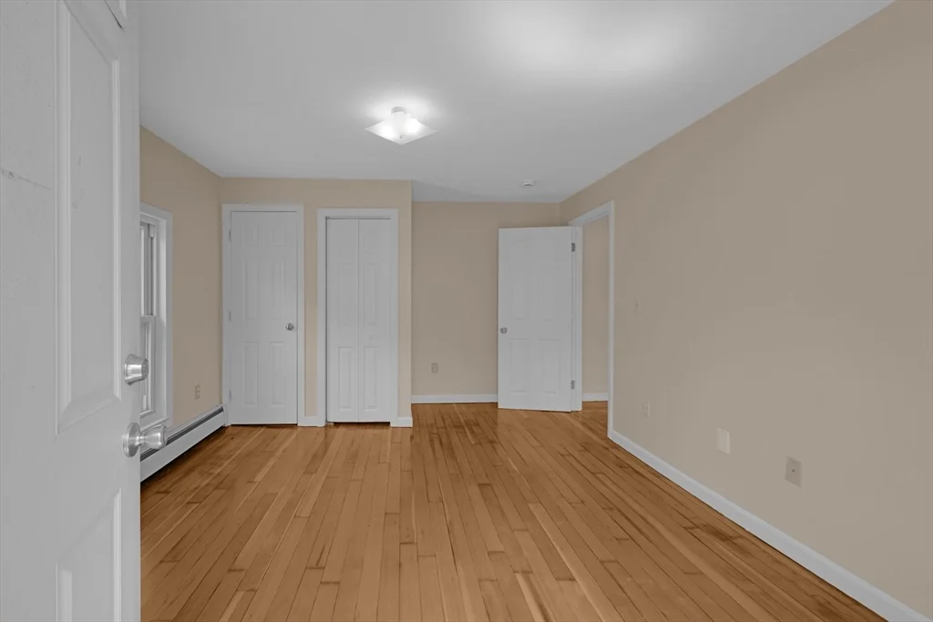 3 bed, 1 bath apartment for rent at 21 Pleasant St Unit 25, Southbridge — photo 5 of 22