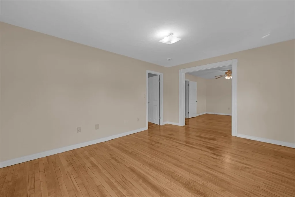 3 bed, 1 bath apartment for rent at 21 Pleasant St Unit 25, Southbridge — photo 13 of 22