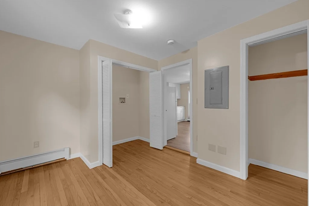 3 bed, 1 bath apartment for rent at 21 Pleasant St Unit 25, Southbridge — photo 10 of 22