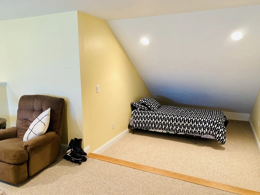 3 bed, 2 bath apartment for rent at 21 Richfield, East Braintree — photo 21 of 28